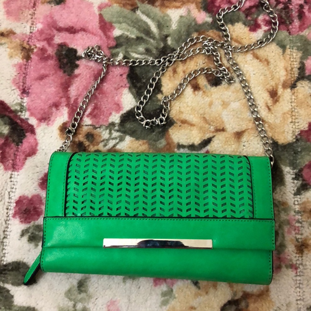 Madden Girl Crossbody Clutch